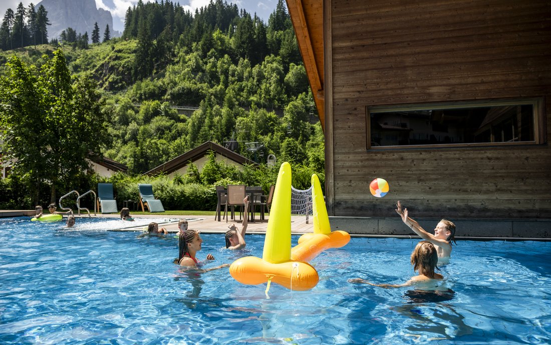 Family hotel in Val Gardena with swimming pool