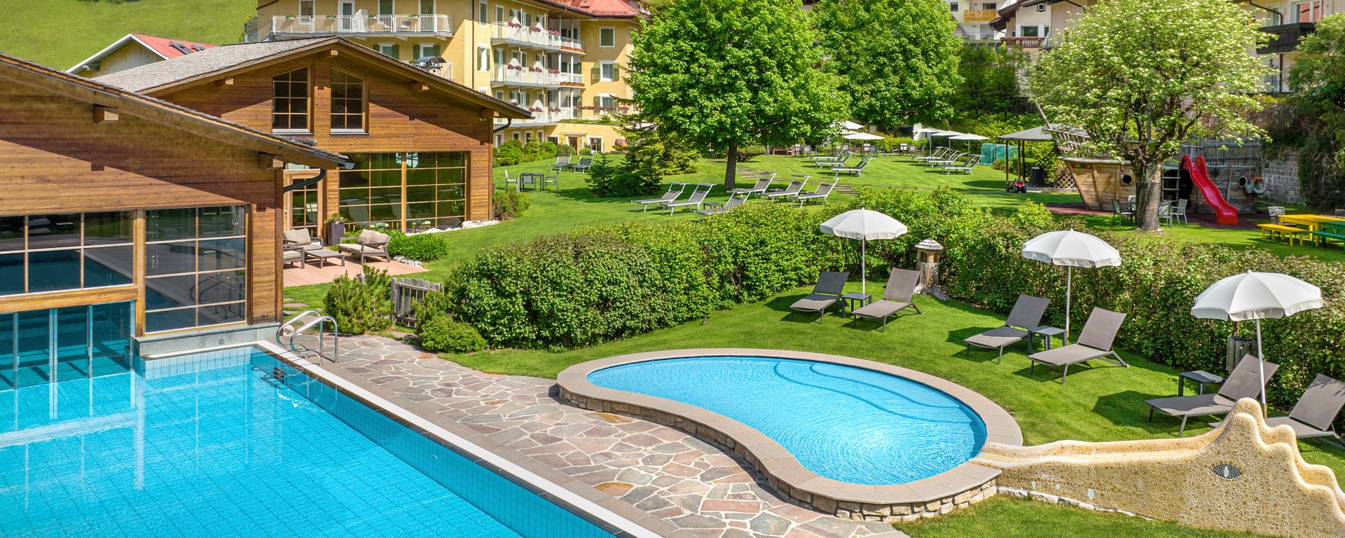 Family hotel in Val Gardena with swimming pool