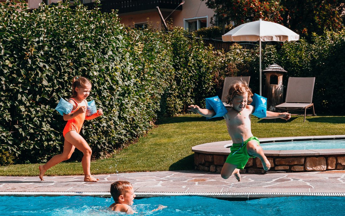 Family hotel + mountains: fun!